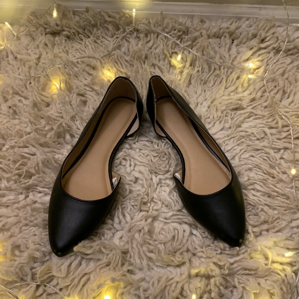 Mossimo 🌻 Pointy Toe Flats✨